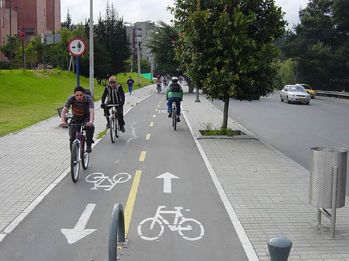 Ciclistas urbanos