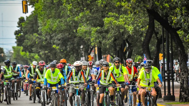 Tercer paseo por la proteccion al ciclista y la seguridad vial