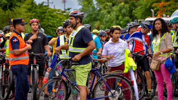 Tercer paseo por la proteccion al ciclista y la seguridad vial