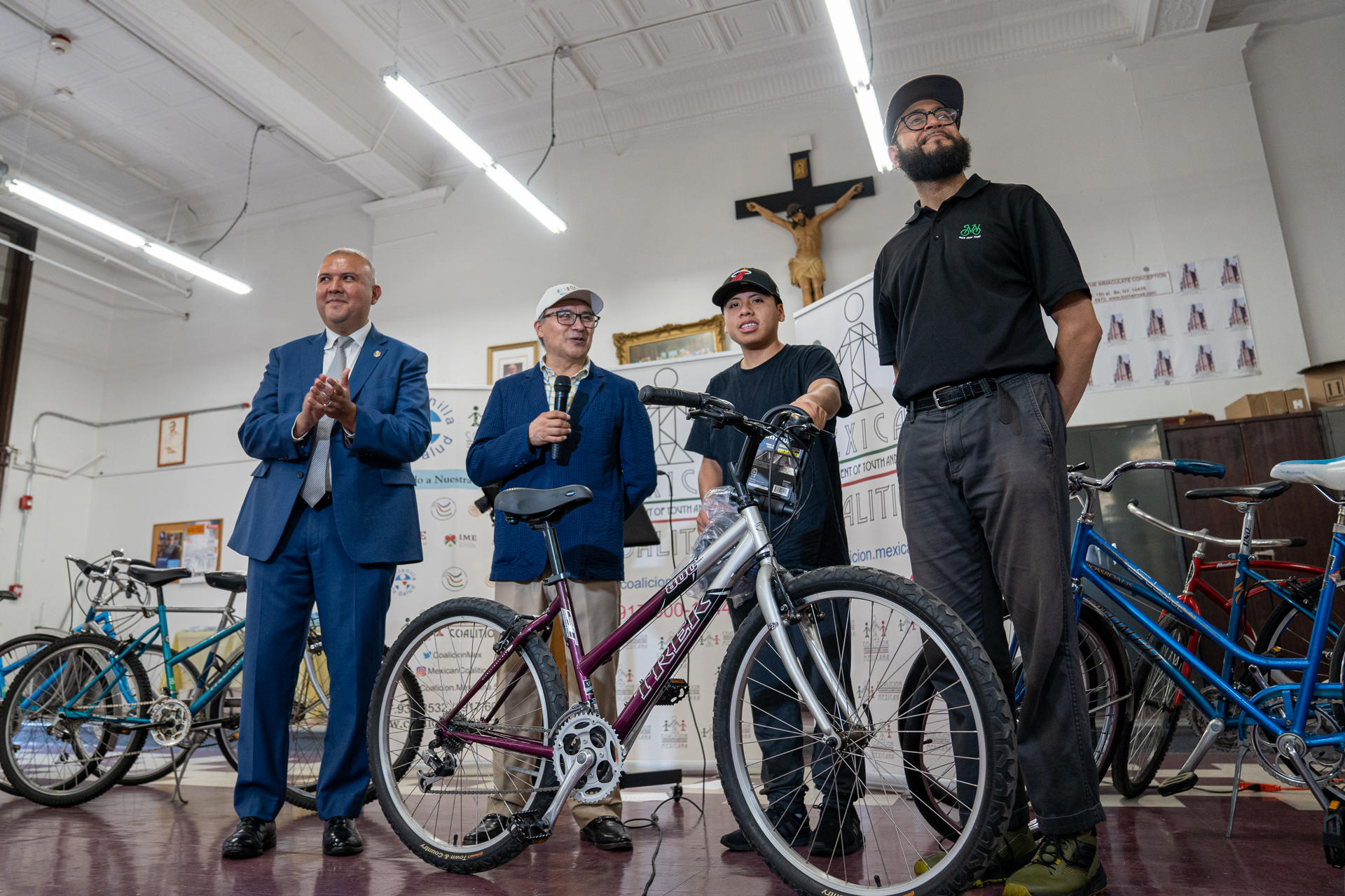 Neoyorquinos donan bicicletas para que los inmigrantes puedan&nbsp;trabajar