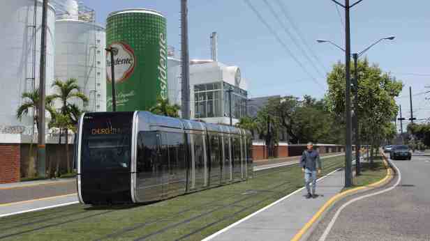tranvia avenida independencia santo domingo transporte urbano