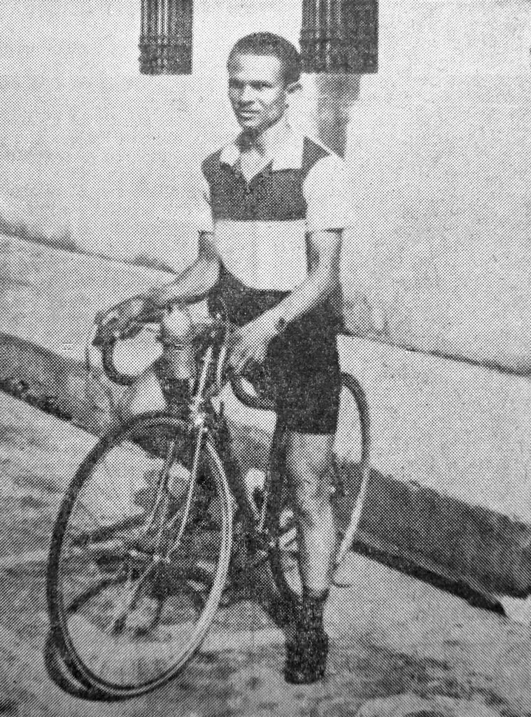 Benigno Antonio Bretón Veras en competencia de ciclismo en Baní República Dominicana primeras carreras ciclismo dominicano